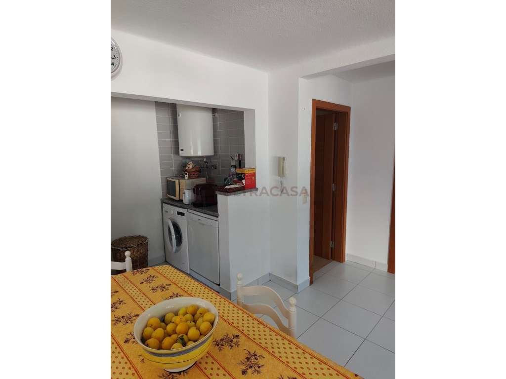 Vende-se Moradia V4 renovada com terraço, churrasqueira e horta a 5...-58