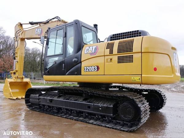 Caterpillar 320D3 Excavator pe Senile - 2