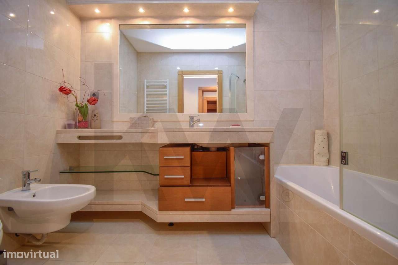 Arrendamento de apartamento T3 em Alcabideche - Grande imagem: 5/32