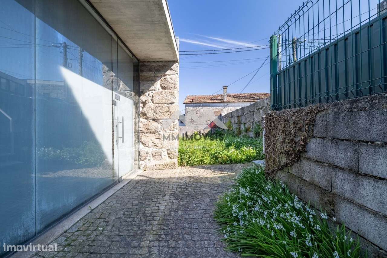 Loja | Comércio | Papelaria | Escritório | Casa de banho - Grande imagem: 5/27