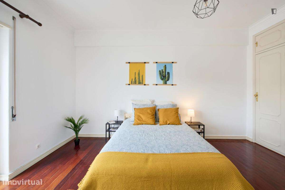 Quarto - localizado em Benfica Lisbon - Grande imagem: 4/12