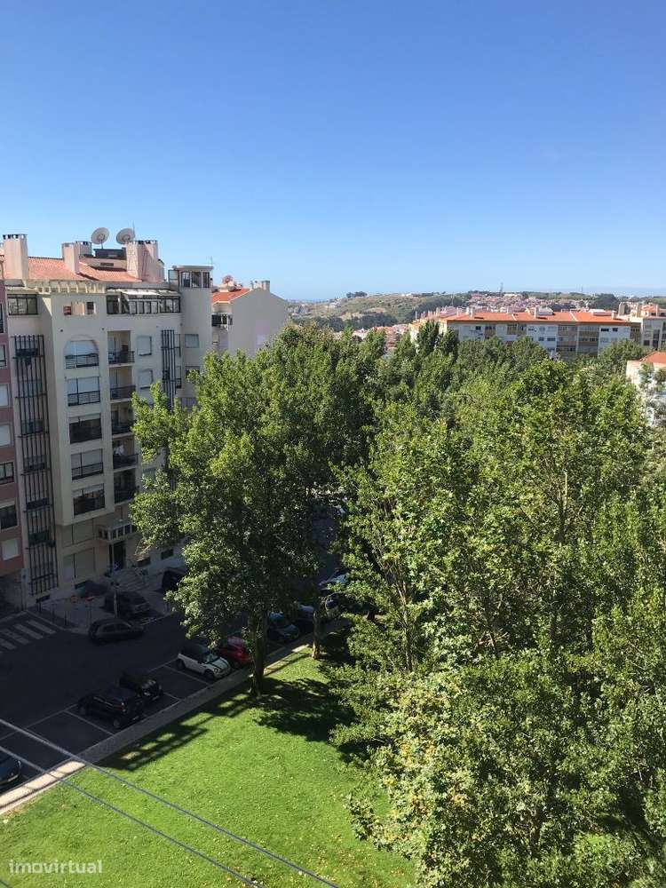 Apartamento T2 | 100 m2 | Zona privilegiada de Massamá! - Grande imagem: 4/11