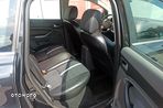 Ford Kuga - 36