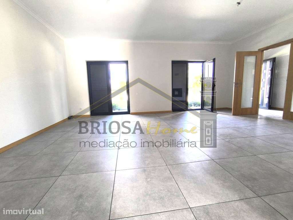 Moradia T3 em Vila Nova de Poiares-20