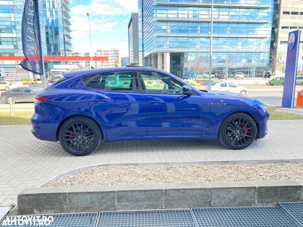 Maserati Levante - 8