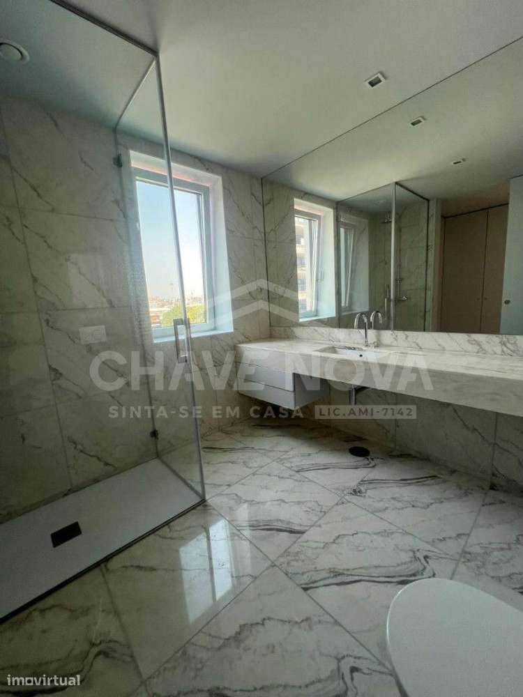 T2 para Arrendamento na Rua Irene Vilar, Matosinhos - Grande imagem: 4/16