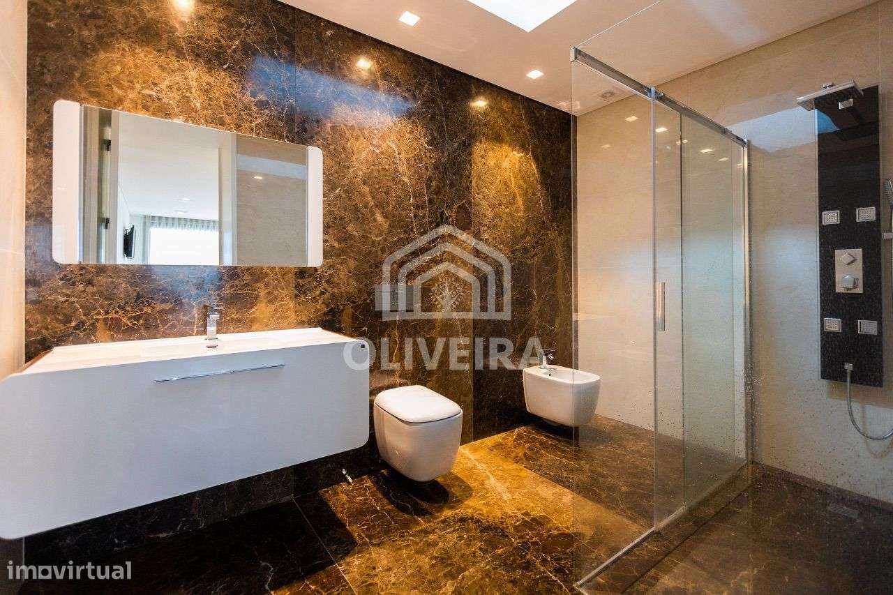 Moradia Térrea de Luxo em Barcelos-32