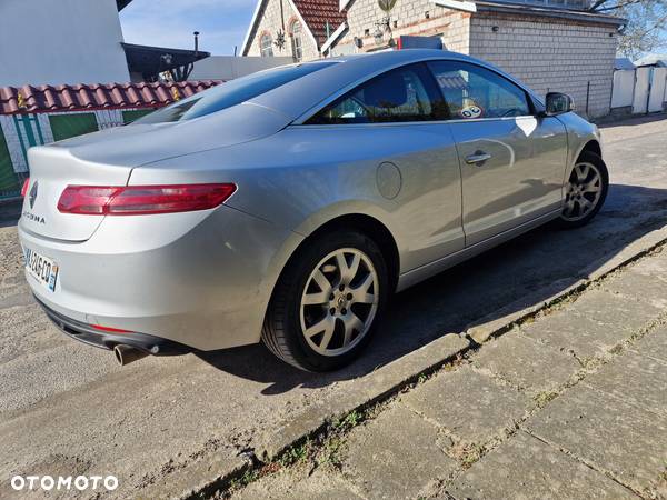 Renault Laguna Coupe dCi 150 FAP - 4