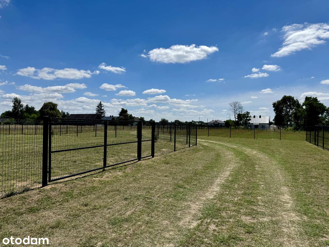 Działki budowlane, wodociąg, prąd, 1,5 km j. Lucieńskie-9