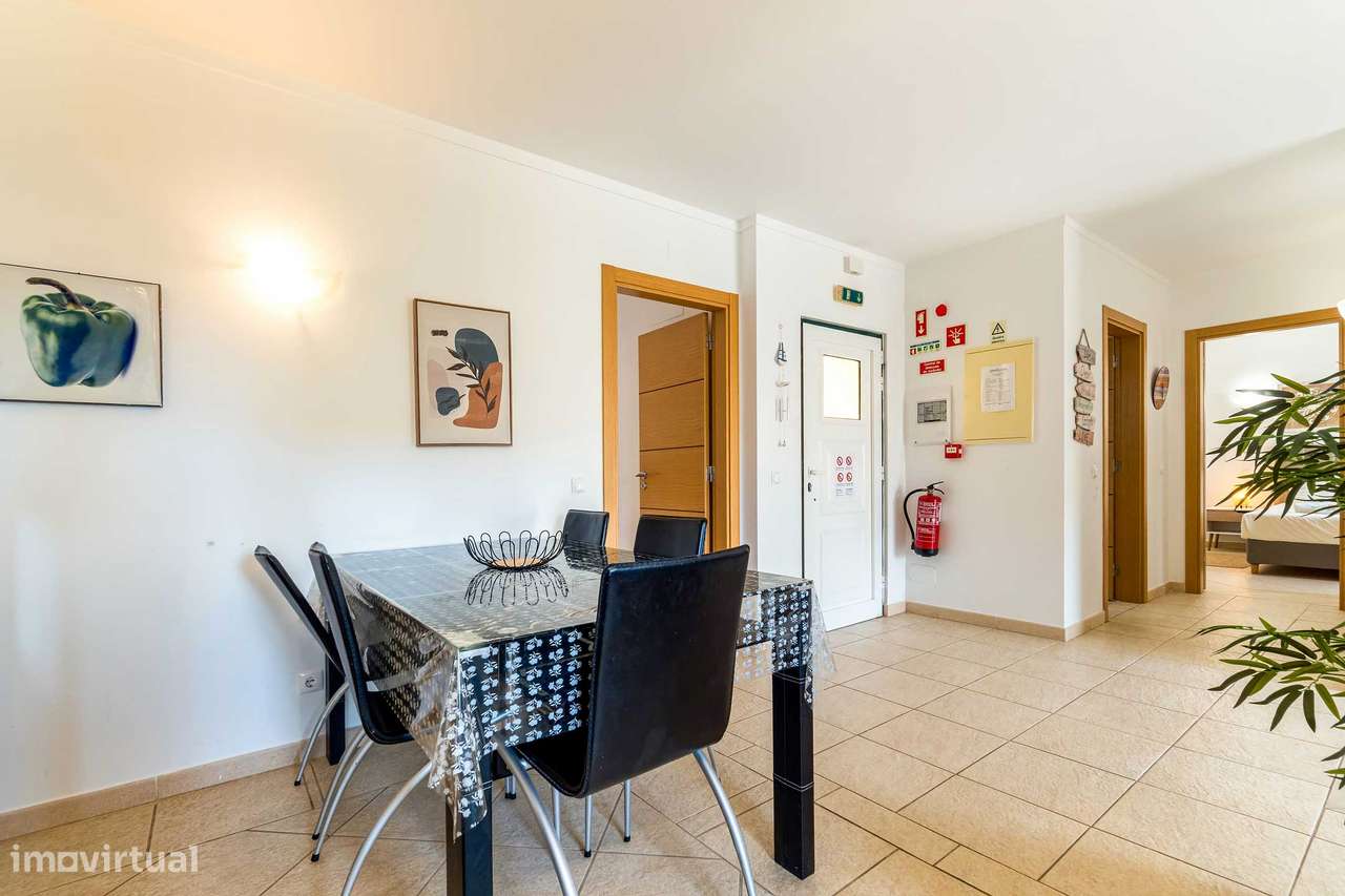 Apartamento térreo T2 na Galé-10