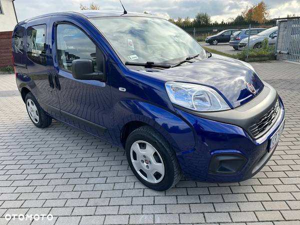 Fiat Qubo - 17