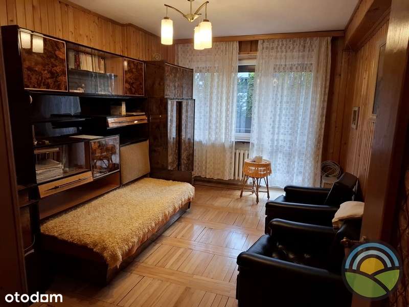 Dom dwurodzinny ( 2 odrębne mieszkania ) na działce 330 m2-8