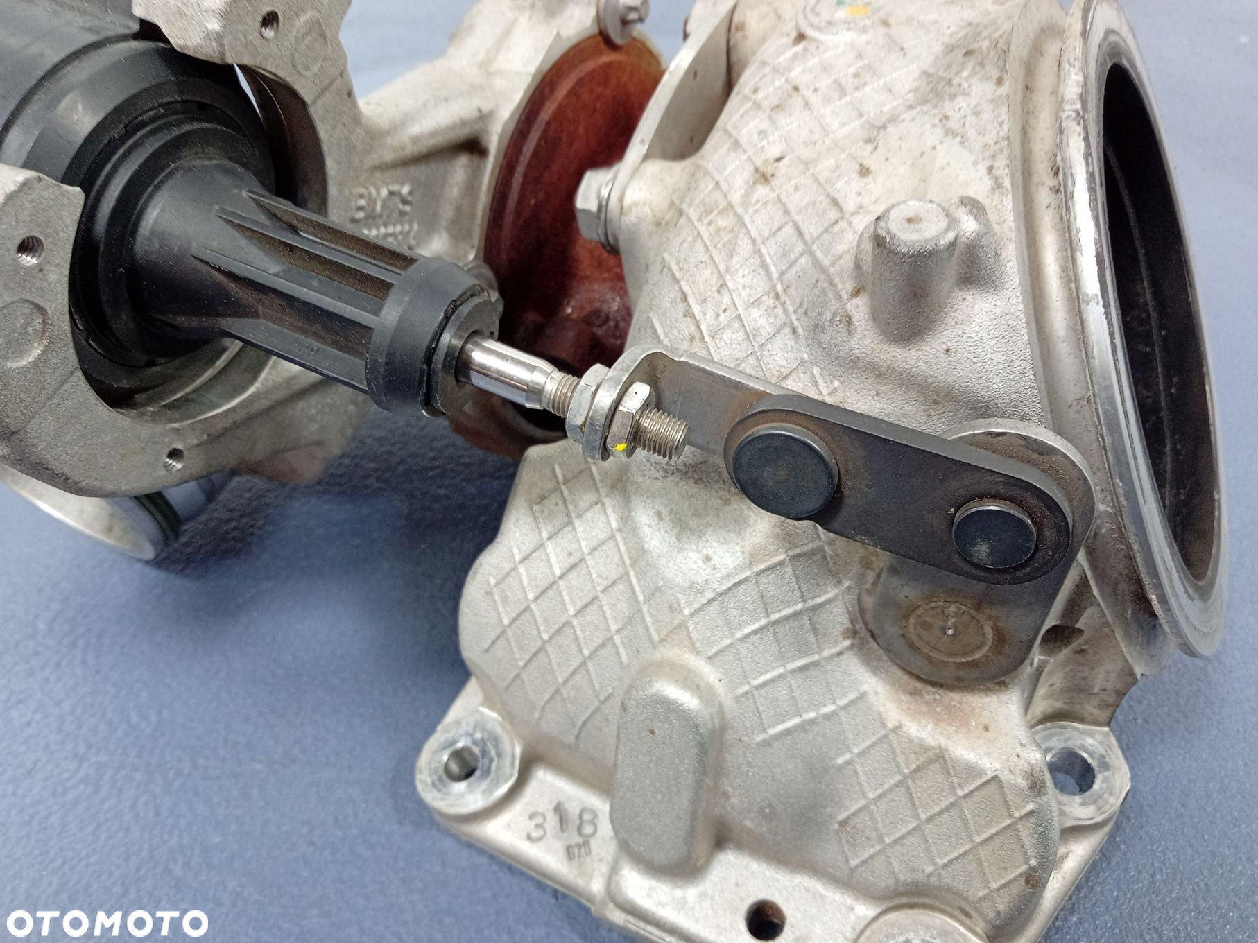 BMW X1 F48 F39 1.5 B38 TURBOSPRĘŻARKA 8631700 - 7