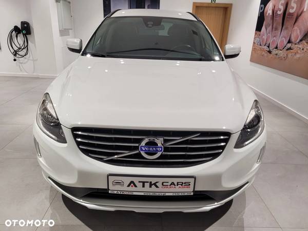 Volvo XC 60 D4 Geartronic Kinetic - 2