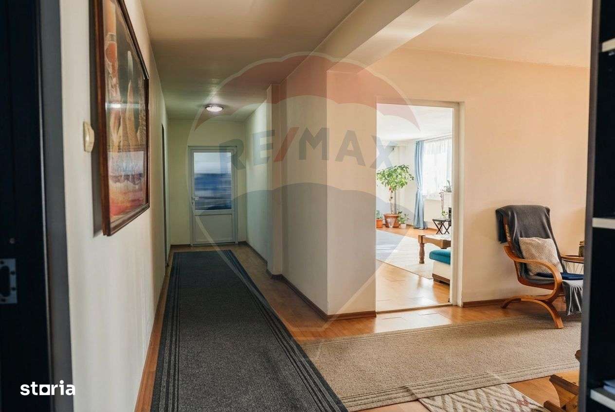 Proprietate rară – 1000 mp teren + 2 cladiri versatile-9