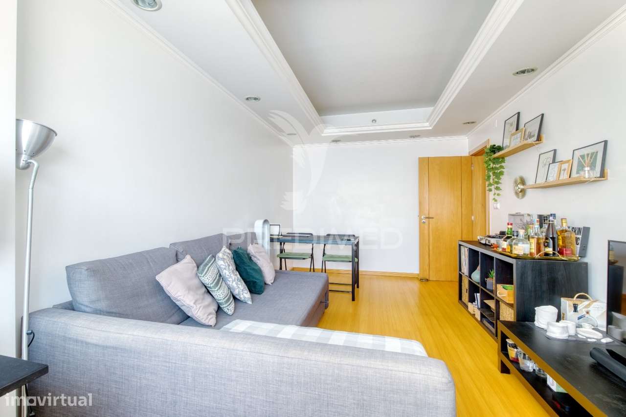 T2 Remodelado no centro de Almada - Grande imagem: 5/36