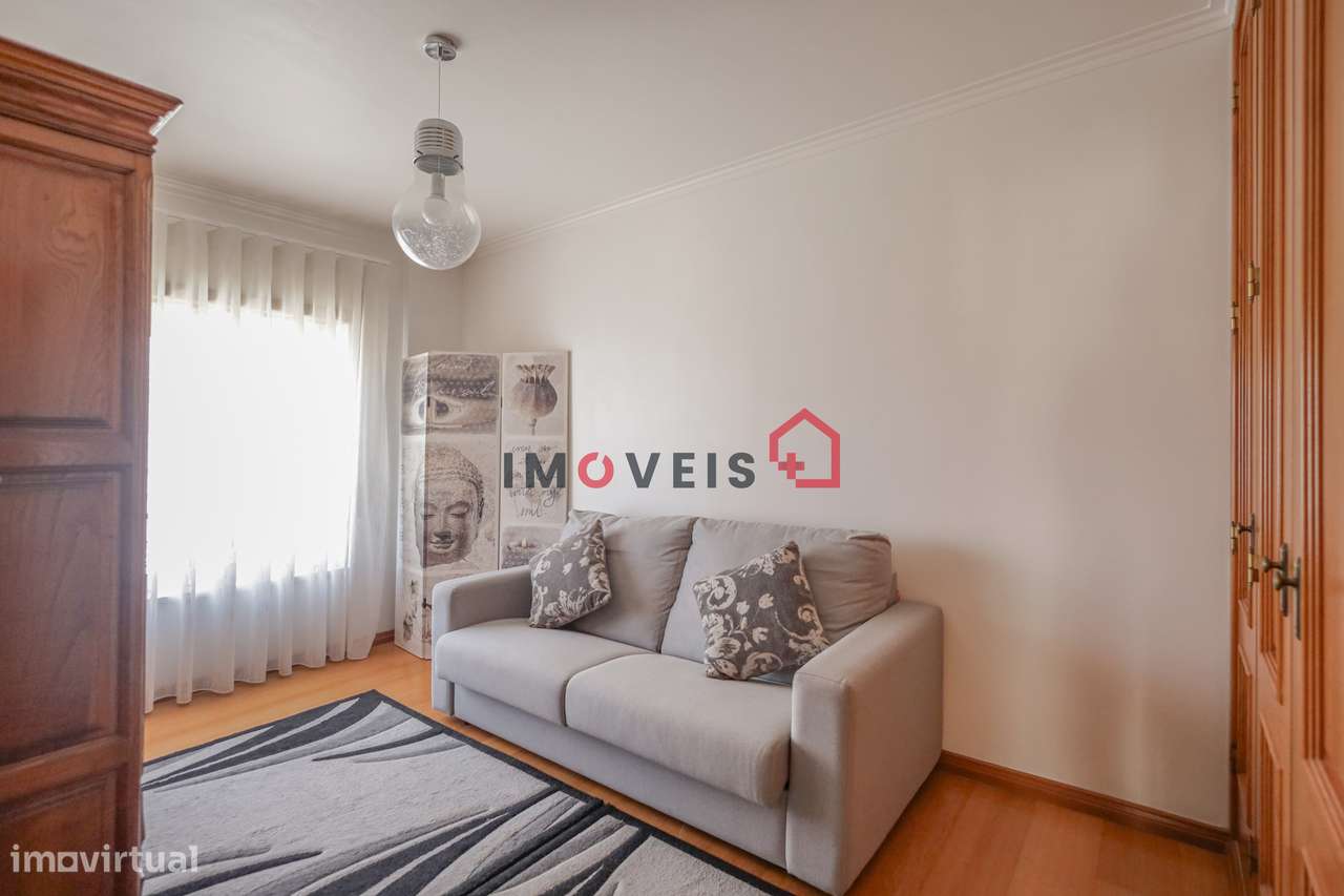 Apartamento T3 com Suíte, Garagem Fechada e Lugar de Garagem – Mari...-17