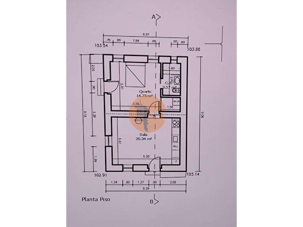DUAS MORADIAS ISOLADAS - NUM TERRENO DE 1.823 M² - UMA PRONTA A HAB... - Grande imagem: 4/60