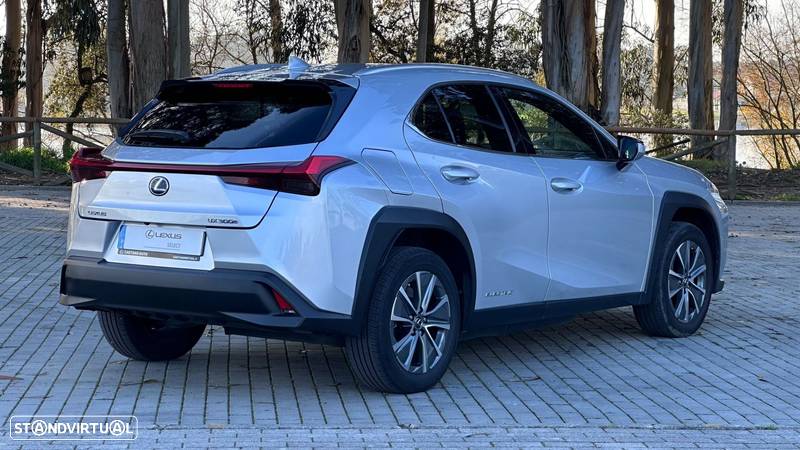 Lexus UX 300e Premium - 5