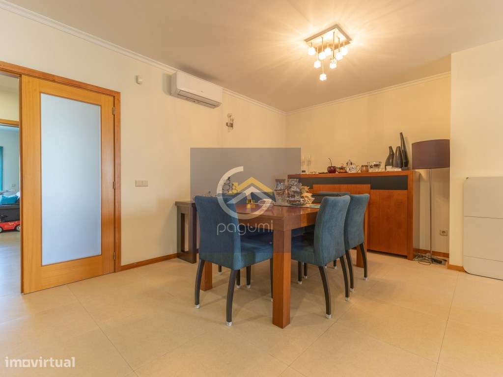 Moradia em Banda T3+1 com 3 Frentes - Astromil, Paredes - Grande imagem: 5/49