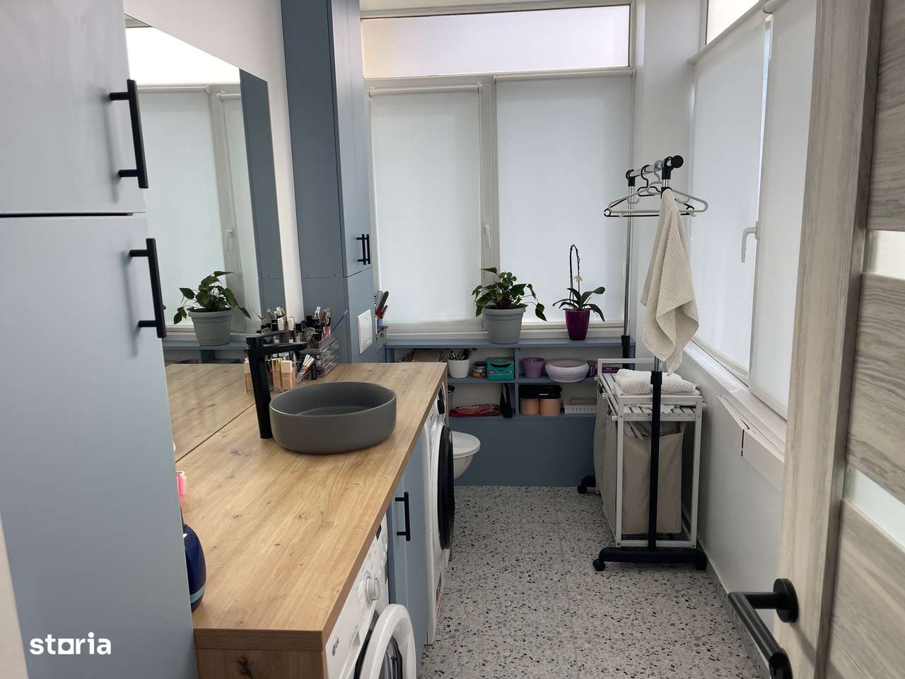 Apartament la casa,cu curte proprie,Zona Str. Paulestiului-5