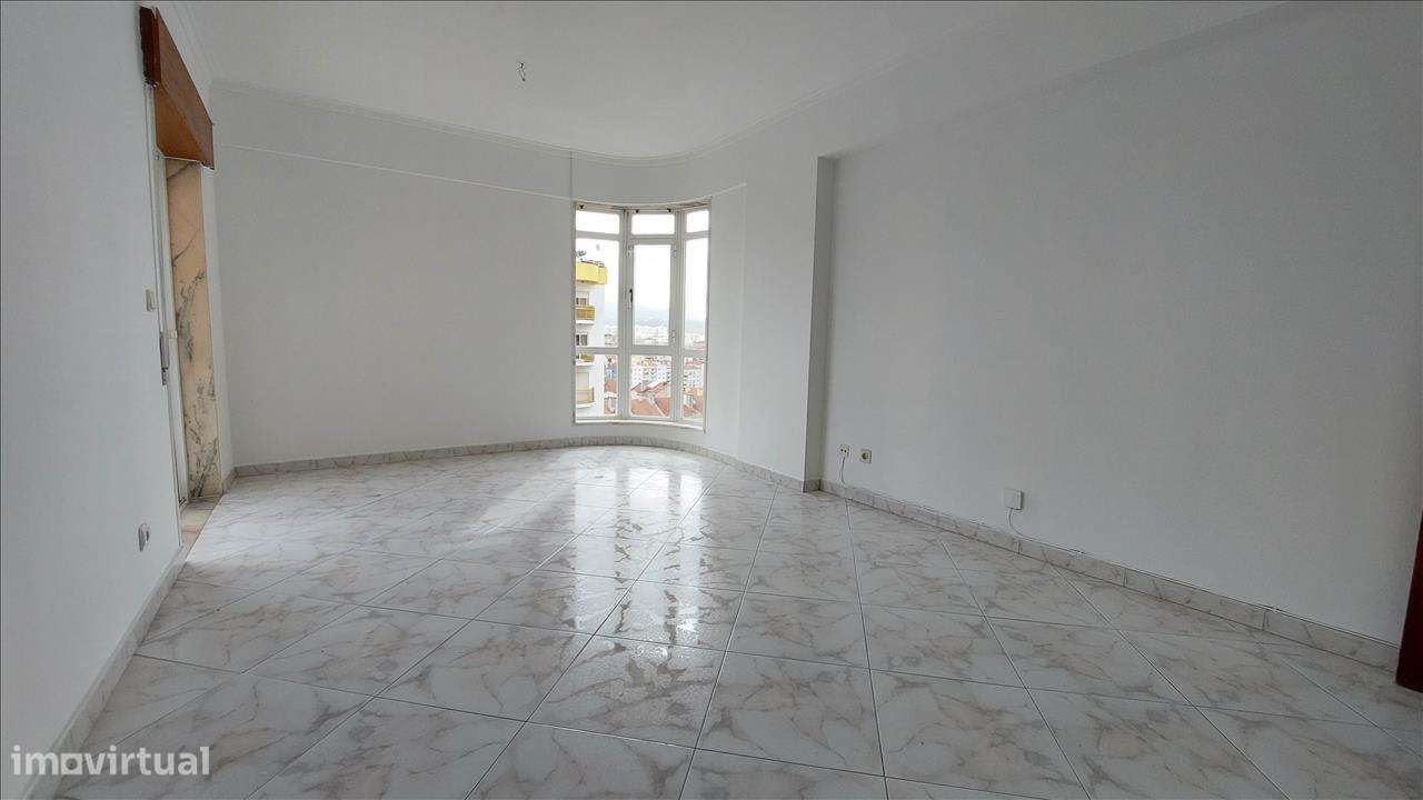 Anúncio Century 21 Portugal - Grande imagem: 5/20