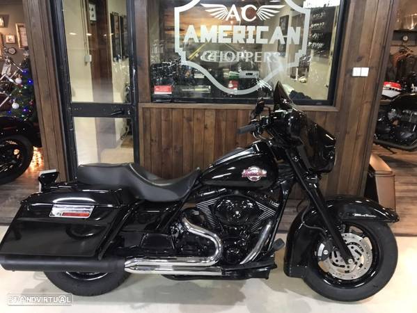 Harley-Davidson FLHTCUI Ultra Glide - 1