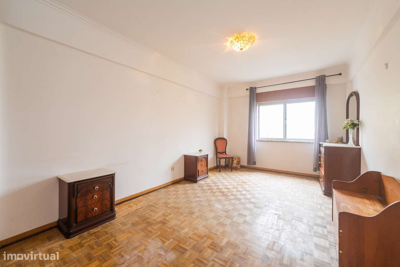 Apartamento T3 Venda em Massamá e Monte Abraão,Sintra-28