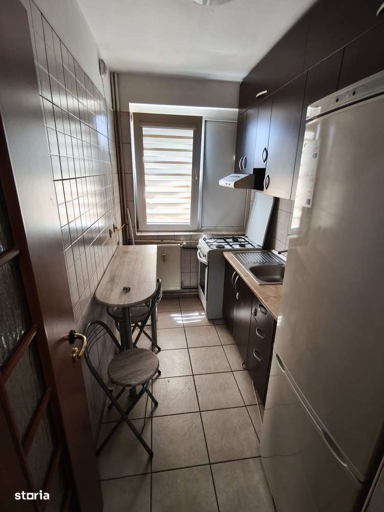 ROANDY - Apartament cu centrala termica proprie Ultracentral - Imagine principală: 4/5