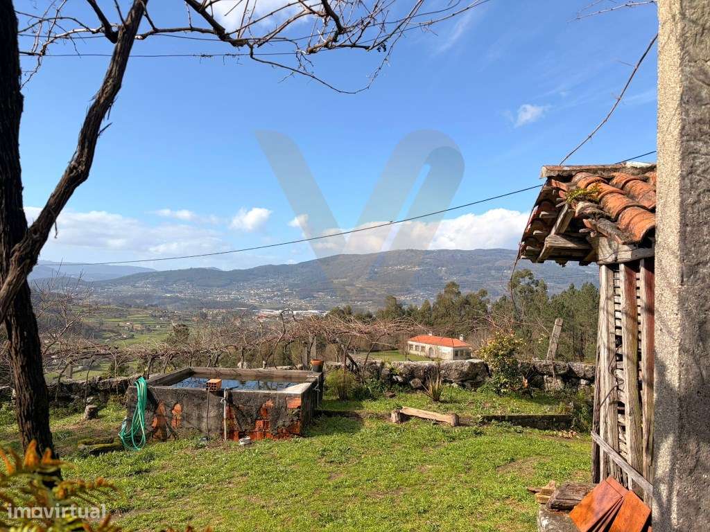 Propriedade com Casa Antiga T3 para Restauro - Beiral do Lima-19