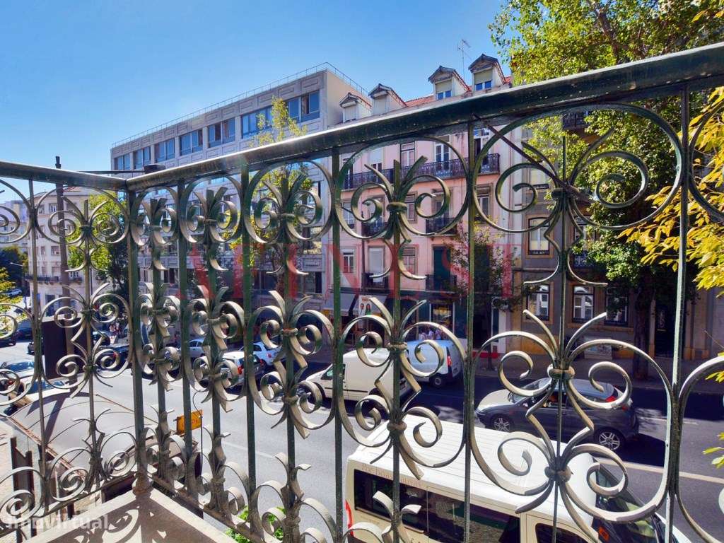 APARTAMENTO T2 MOBILADO EM LISBOA - AV. CONDE REDONDO - Grande imagem: 5/15