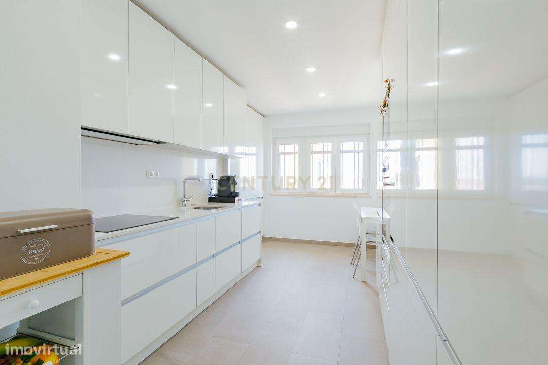 DUPLEX REMODELADO A 5 MINUTOS AEROPORTO LISBOA C/BOX - Grande imagem: 4/60