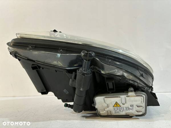 Mercedes C W204 Lampa kompletna Xenon L - 13891 - 6