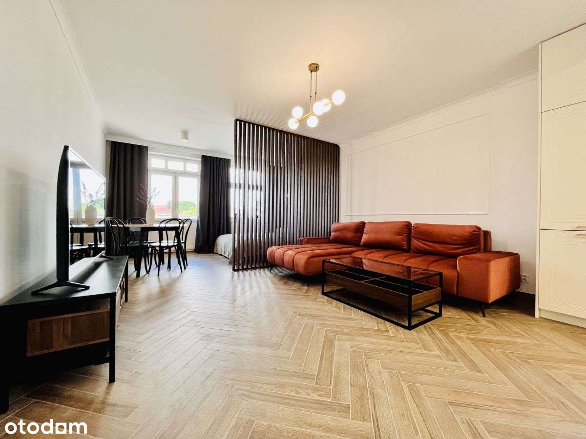 Mieszkanie z balkonem w zrewitalizowanej kamienicy-1