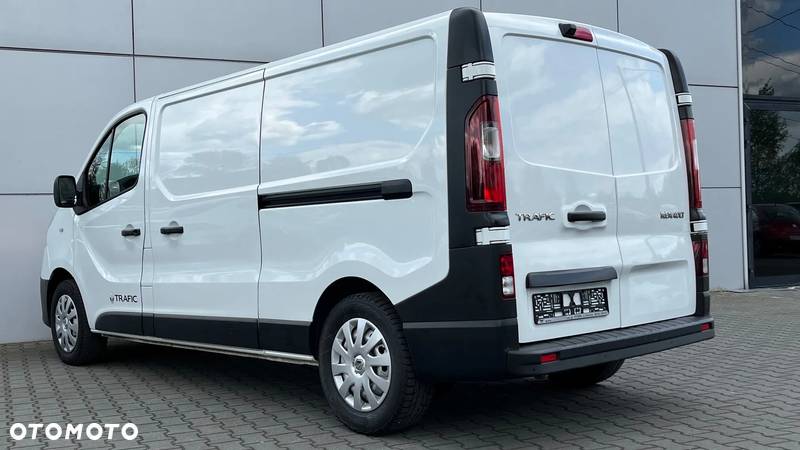 Renault Trafic - 12