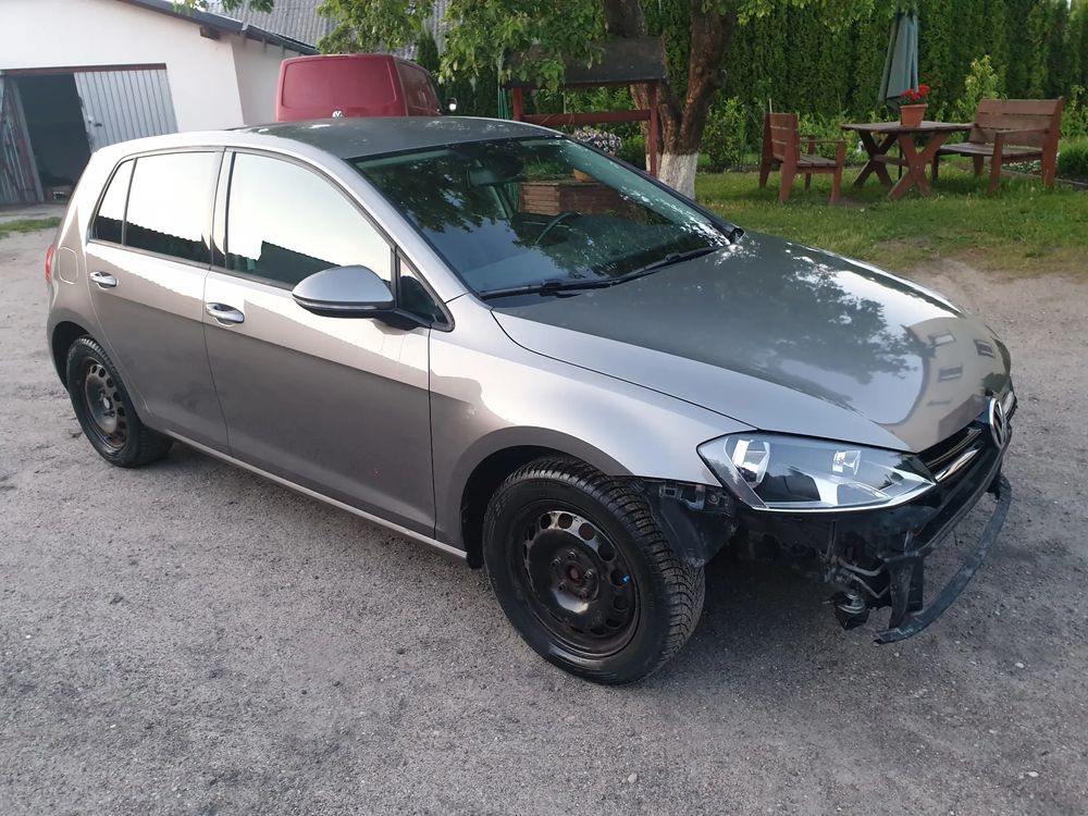Volkswagen Golf VII 1.6 TDI BlueMotion Comfortline 2014