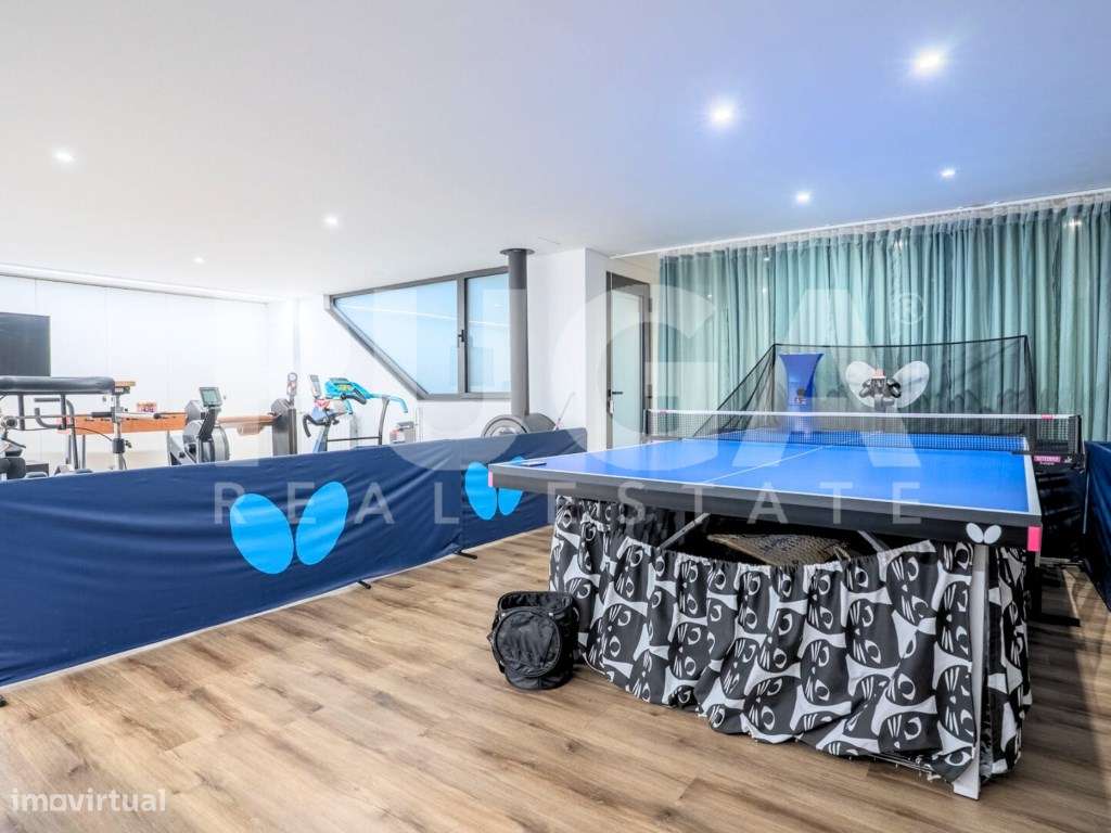 Moradia T3 na Madalena com Piscina Aquecida, SPA e Elevador | Pront...-13