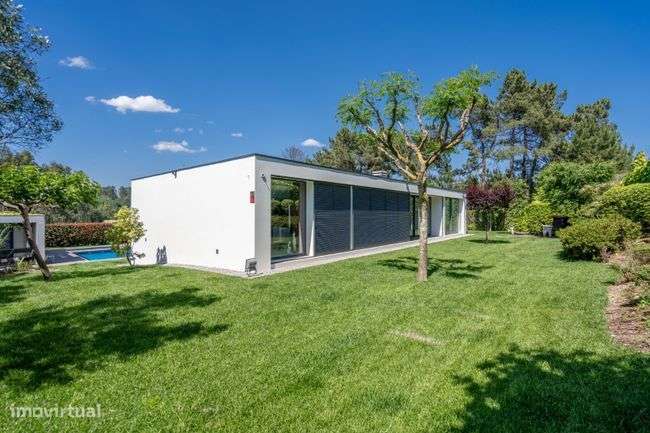 Moradia de Luxo para venda T4-42