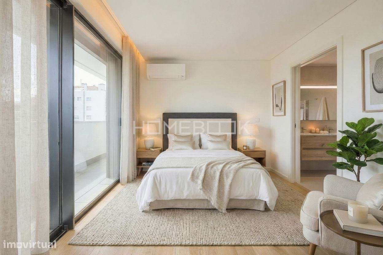 T3 em Aveiro com  Master Suite, Closet e Varanda em todas as divisões-1