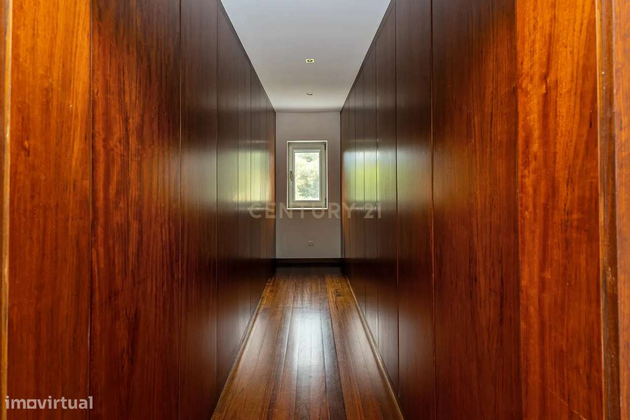 Moradia T4 - Vila de Cucujães - Oliveira de Azeméis-21