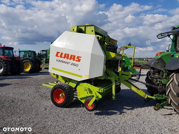 Claas VARIANT 260 - 3