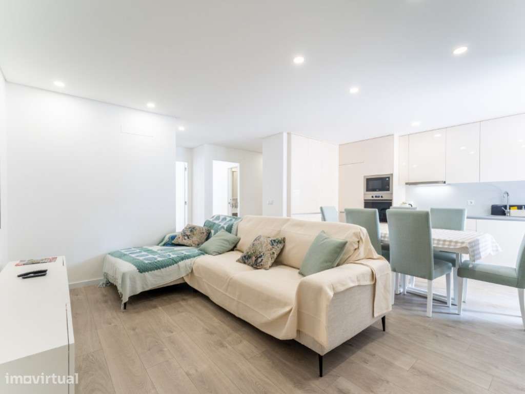 Vende-se T3 na Nazaré - Grande imagem: 4/46