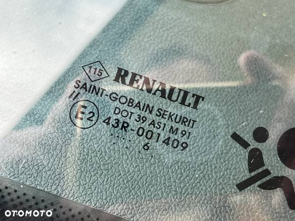Renault Clio - 38