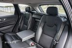 Volvo XC 60 B4 D Inscription - 30