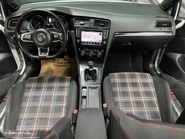 VW Golf 2.0 TSi GTi Performance - 5