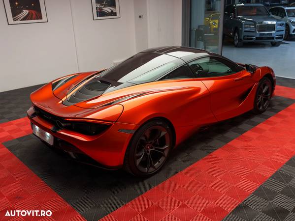 McLaren 720S Spider Luxury - 4