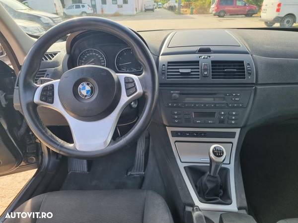 BMW X3 2.0d - 13