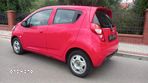 Chevrolet Spark 1.0 + - 15