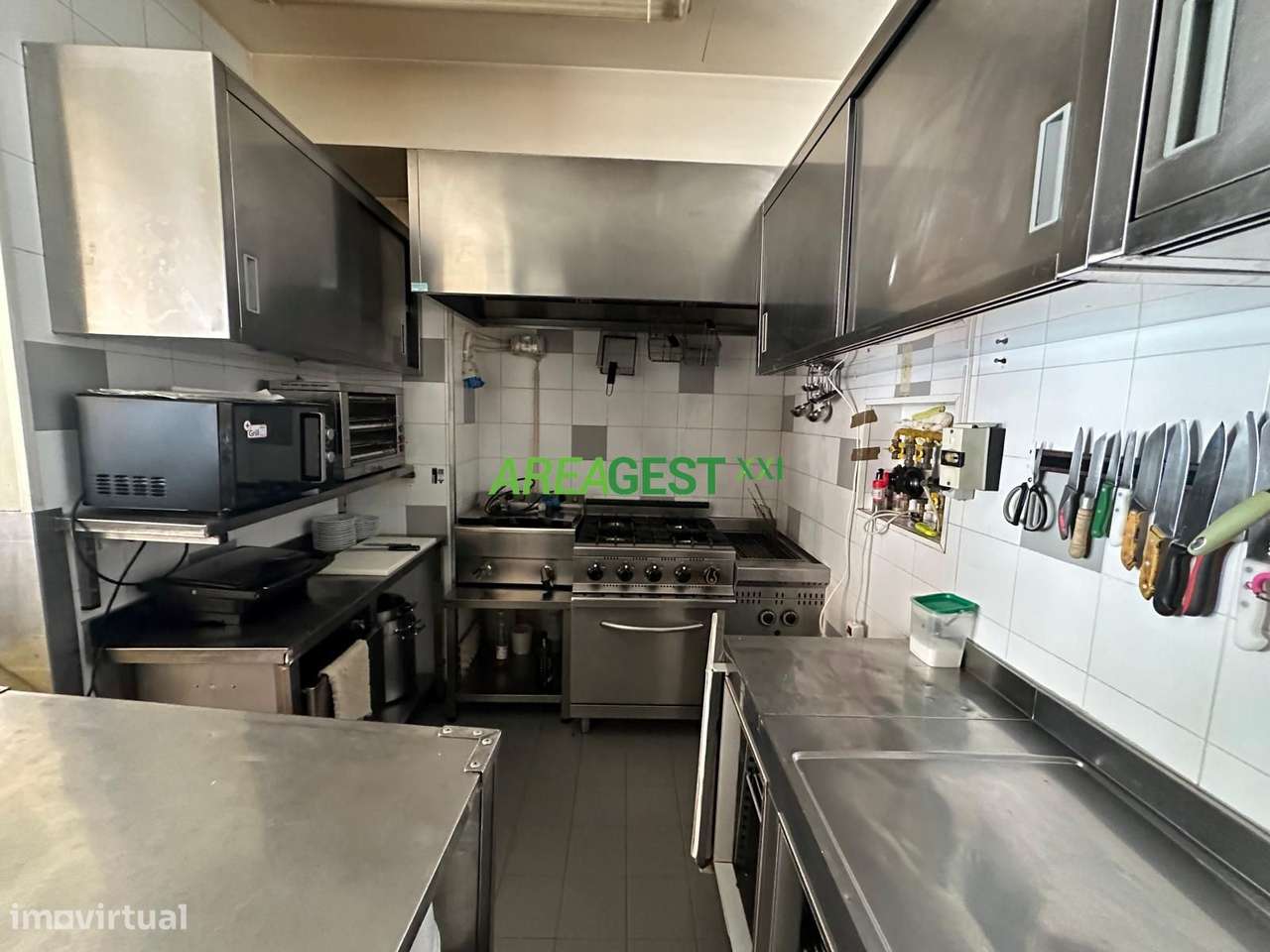 Loja para trespasse no centro de Vila Franca de Xira-16