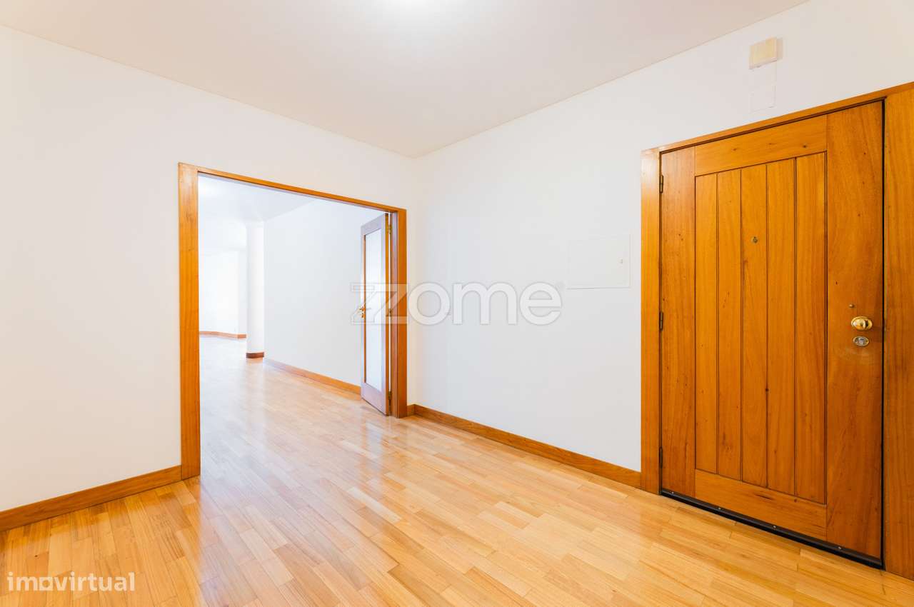 Apartamento T2 - Avenida da Liberdade - Braga - Grande imagem: 4/32